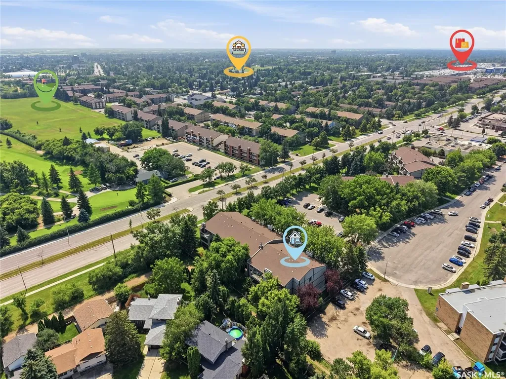 122 Edinburgh Place Saskatoon SK S7H 5J7