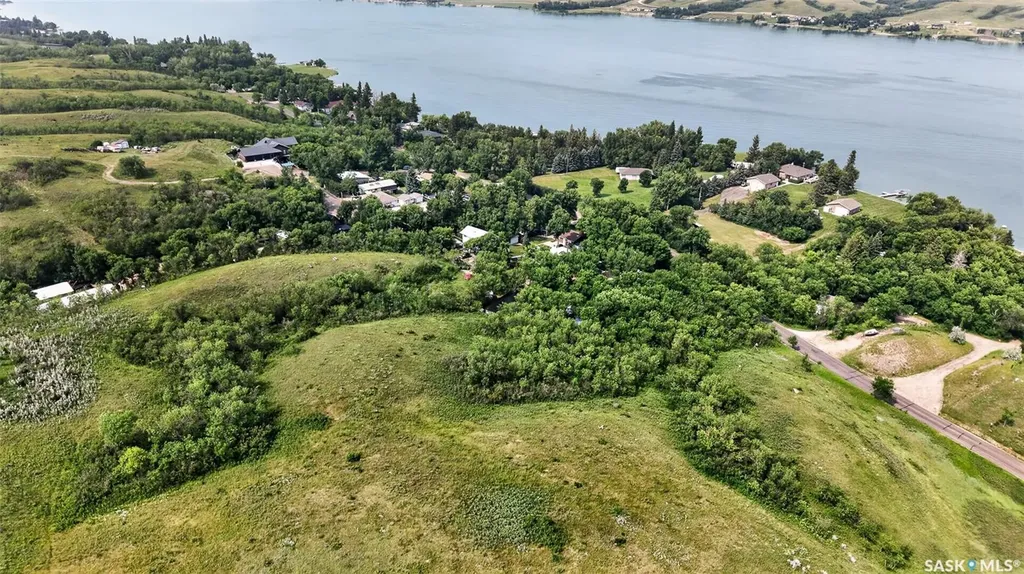 5 Leslie Crescent Sun Valley SK S0X 2T0