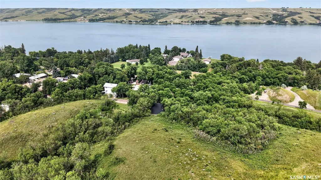 5 Leslie Crescent Sun Valley SK S0X 2T0
