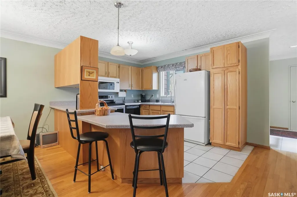 5004 Newport Road Regina SK S4S 7A6