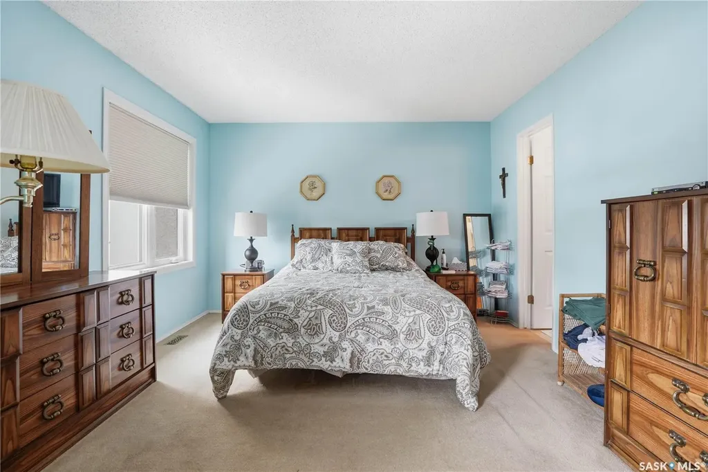 5004 Newport Road Regina SK S4S 7A6