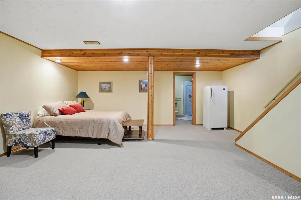 5004 Newport Road Regina SK S4S 7A6