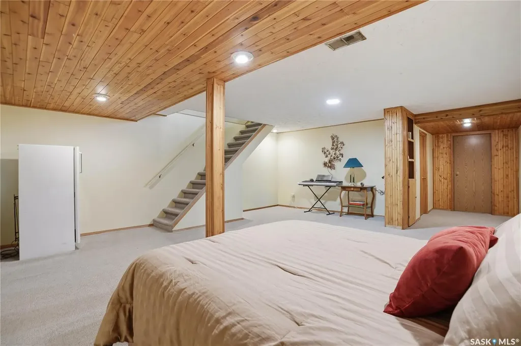 5004 Newport Road Regina SK S4S 7A6