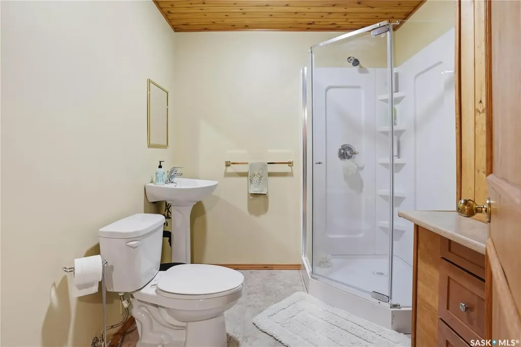 5004 Newport Road Regina SK S4S 7A6