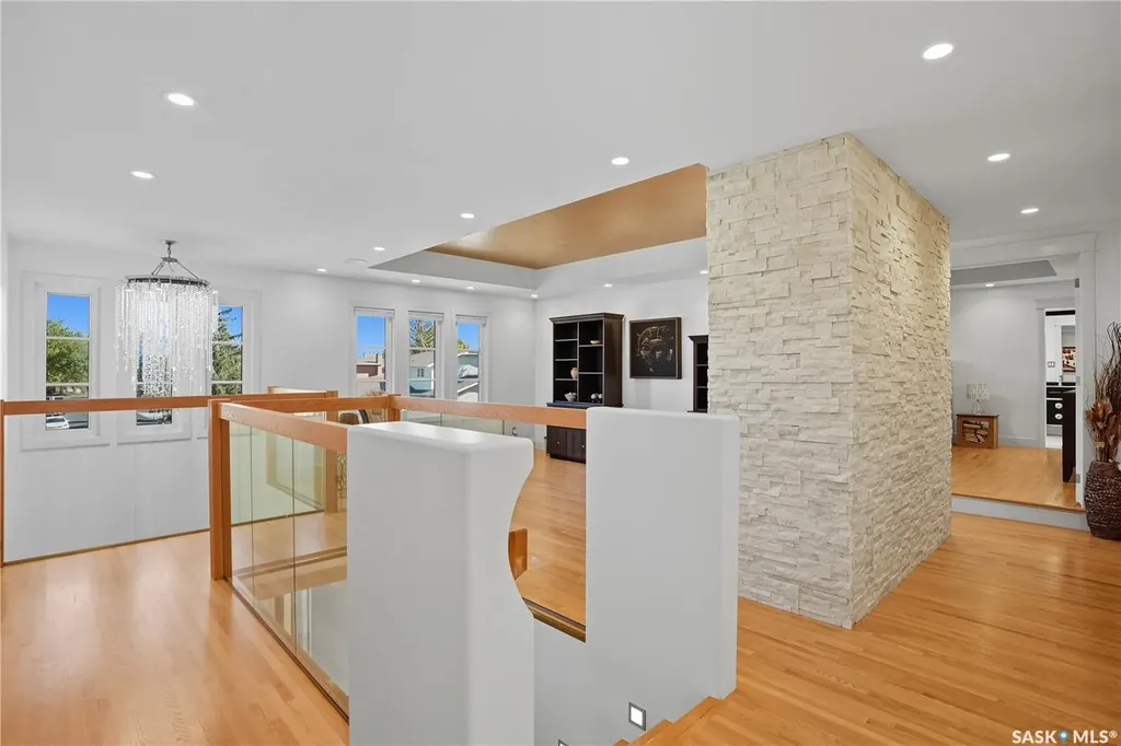 34 Leslie Place Regina SK S4S 6R2