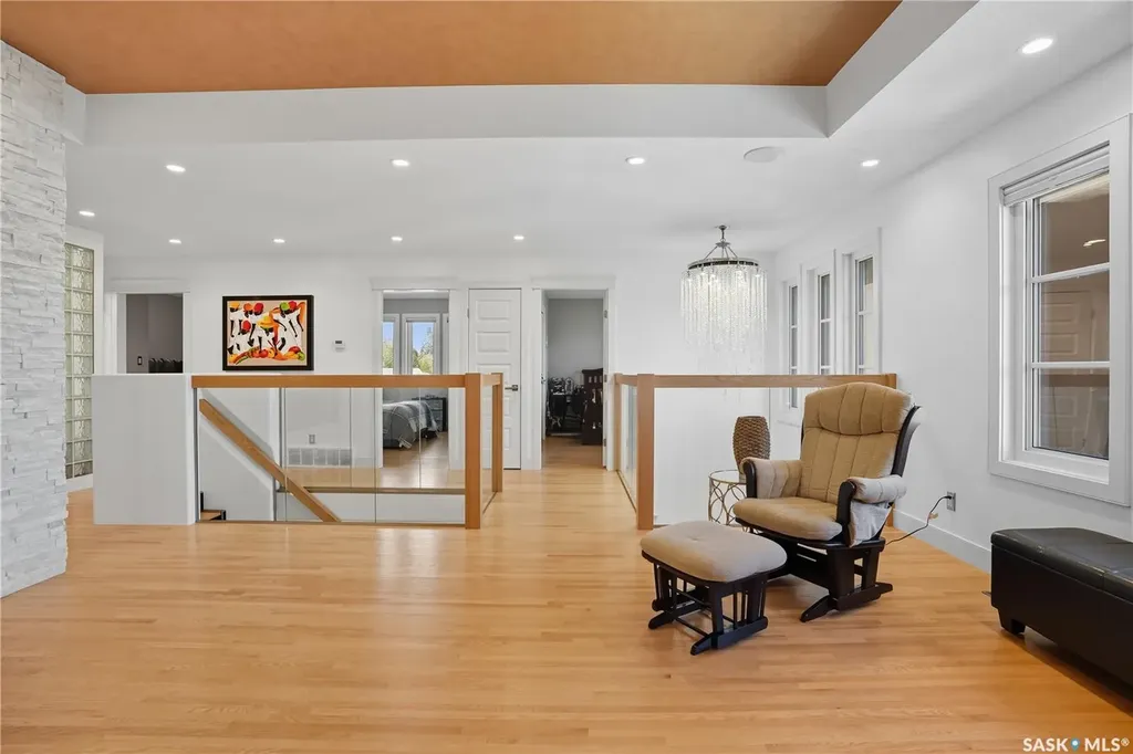 34 Leslie Place Regina SK S4S 6R2