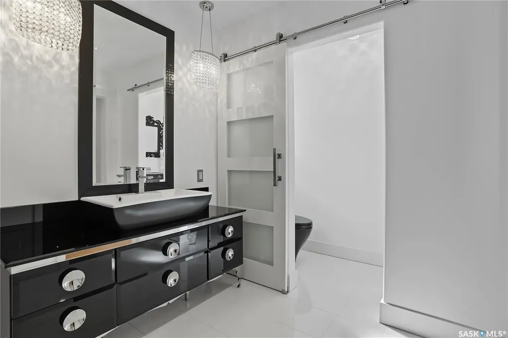 34 Leslie Place Regina SK S4S 6R2