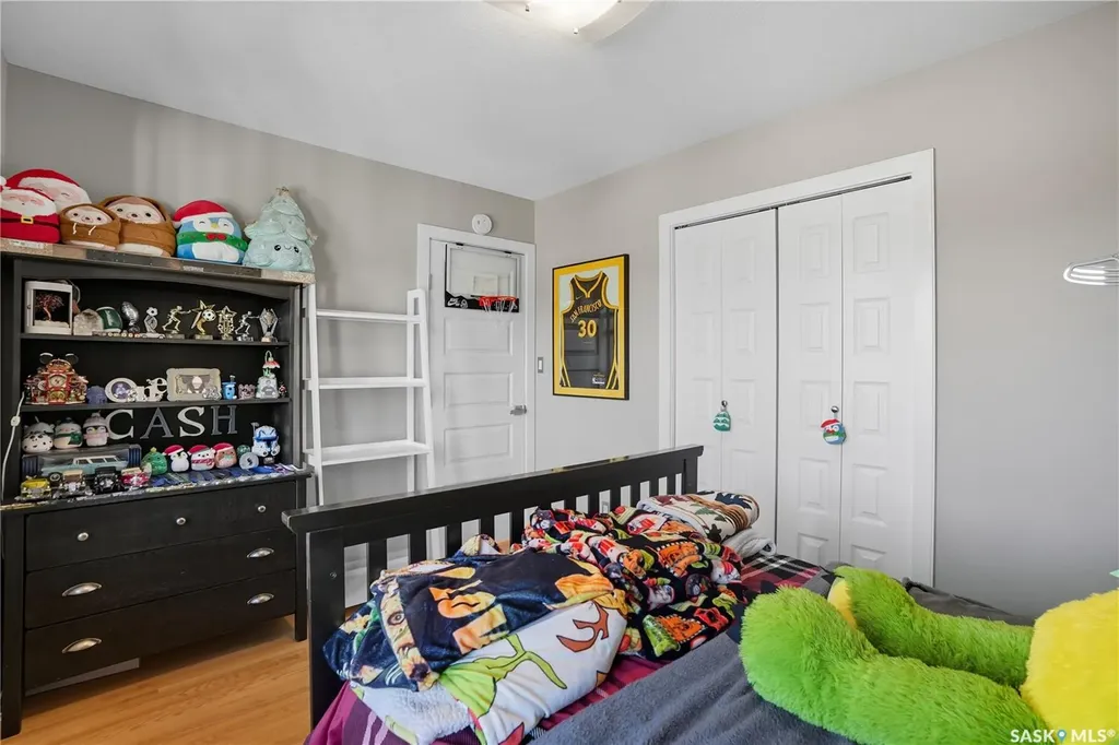 34 Leslie Place Regina SK S4S 6R2