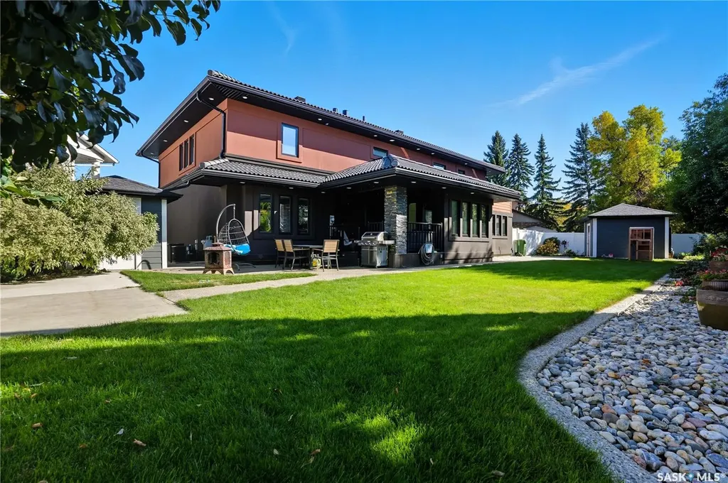 34 Leslie Place Regina SK S4S 6R2