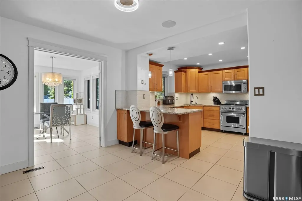 34 Leslie Place Regina SK S4S 6R2