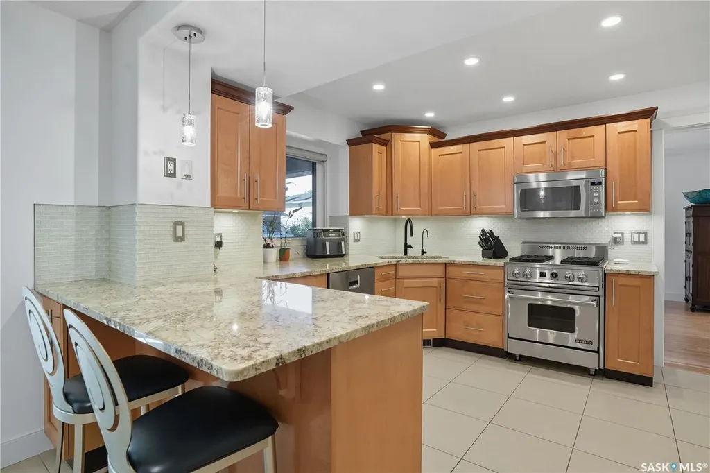 34 Leslie Place Regina SK S4S 6R2