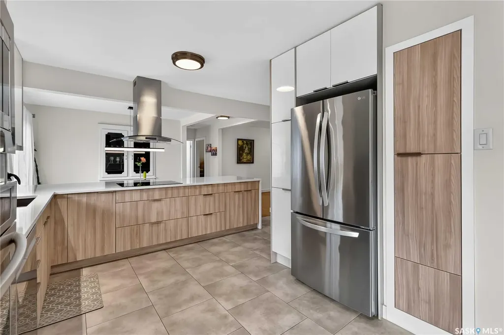 2326 Lansdowne Avenue Saskatoon SK S7J 1G9