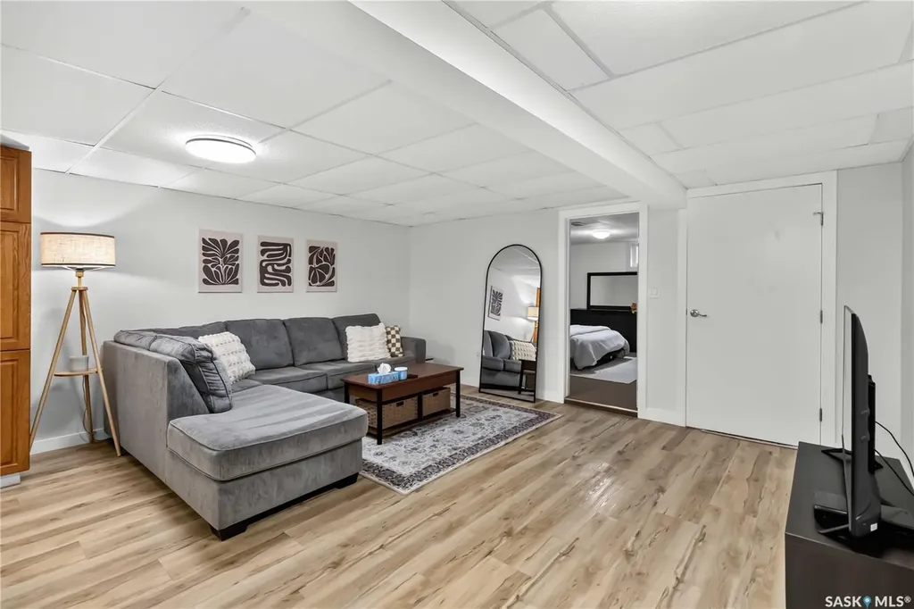 2326 Lansdowne Avenue Saskatoon SK S7J 1G9