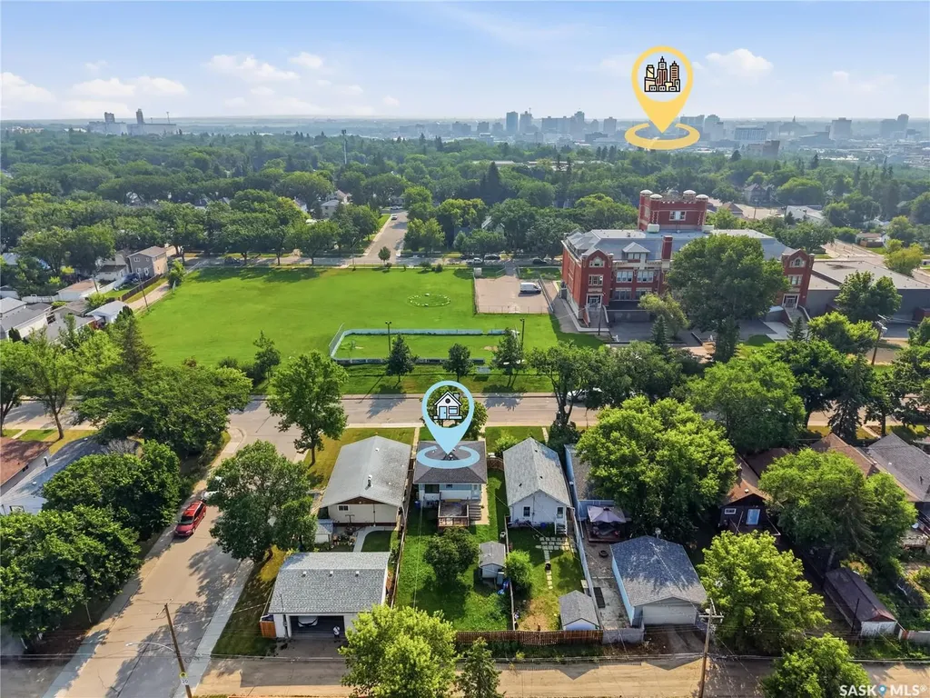 431 K Avenue N Saskatoon SK S7L 2M5