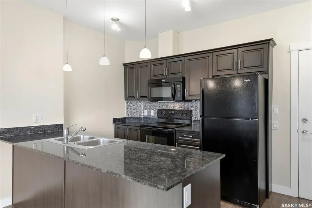 714 Hart Road Saskatoon SK S7M 1L2