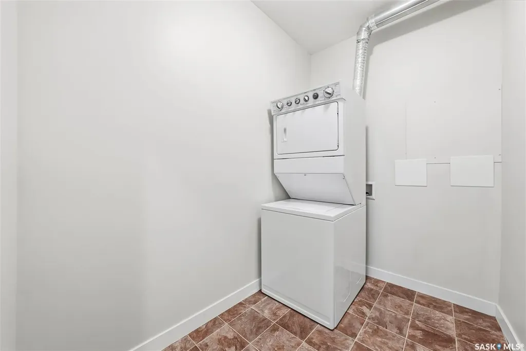 714 Hart Road Saskatoon SK S7M 1L2