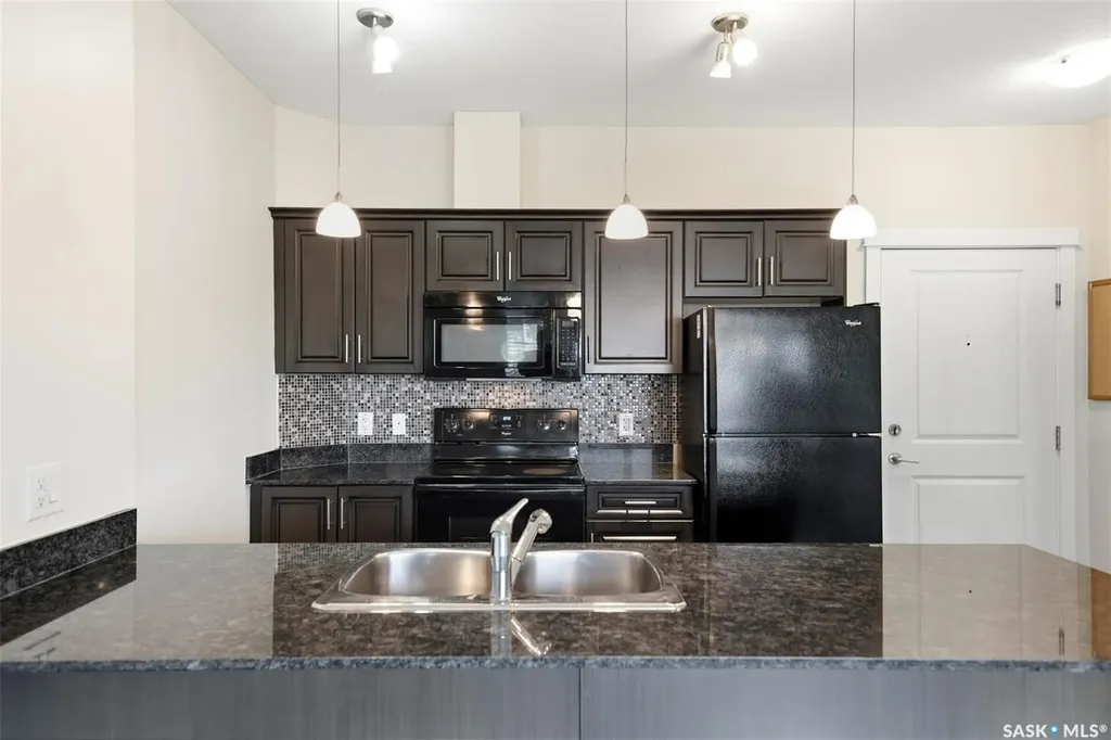 714 Hart Road Saskatoon SK S7M 1L2