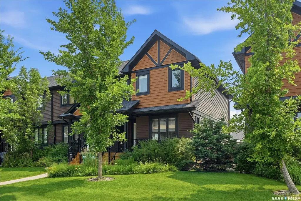 213 Rajput Way Saskatoon SK S7W 0T3