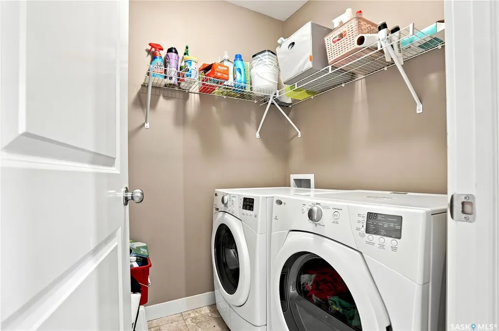 213 Rajput Way Saskatoon SK S7W 0T3