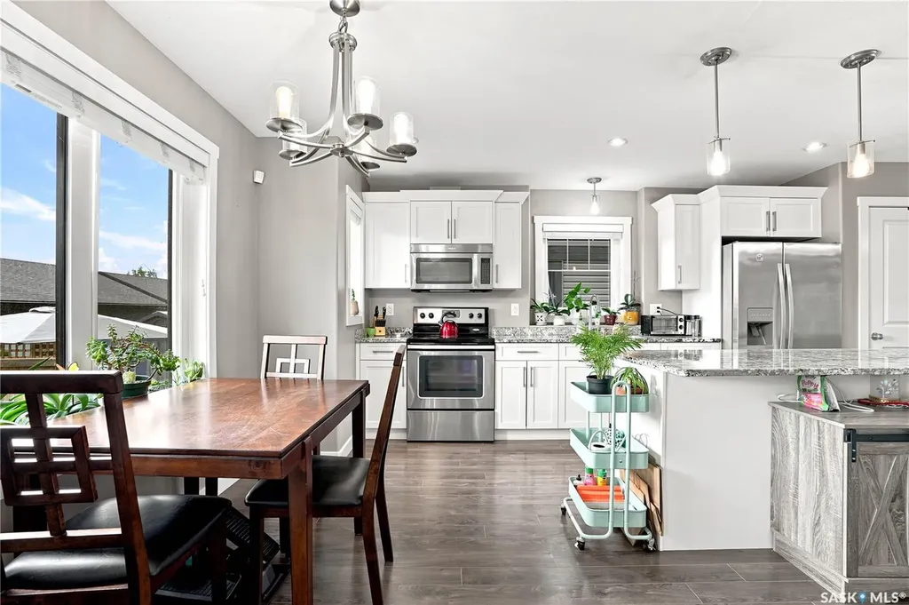 213 Rajput Way Saskatoon SK S7W 0T3
