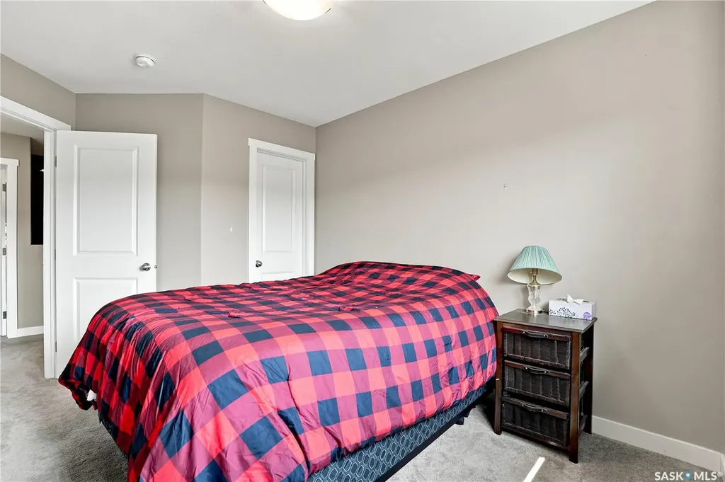 213 Rajput Way Saskatoon SK S7W 0T3