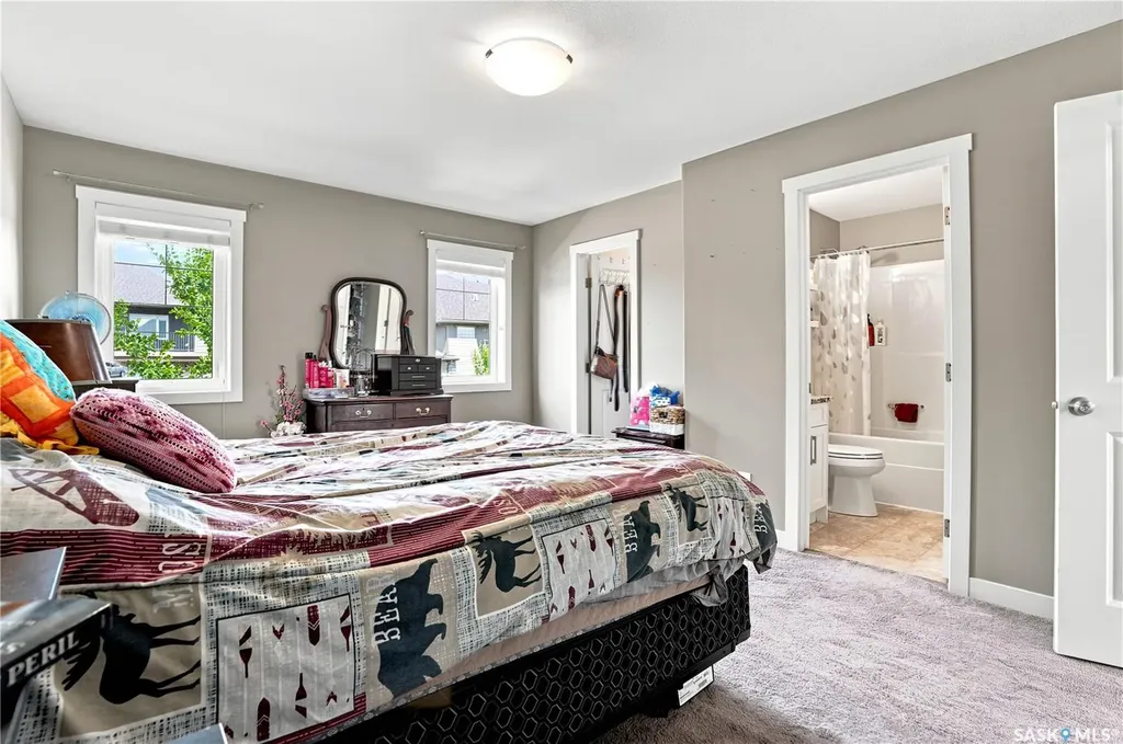213 Rajput Way Saskatoon SK S7W 0T3
