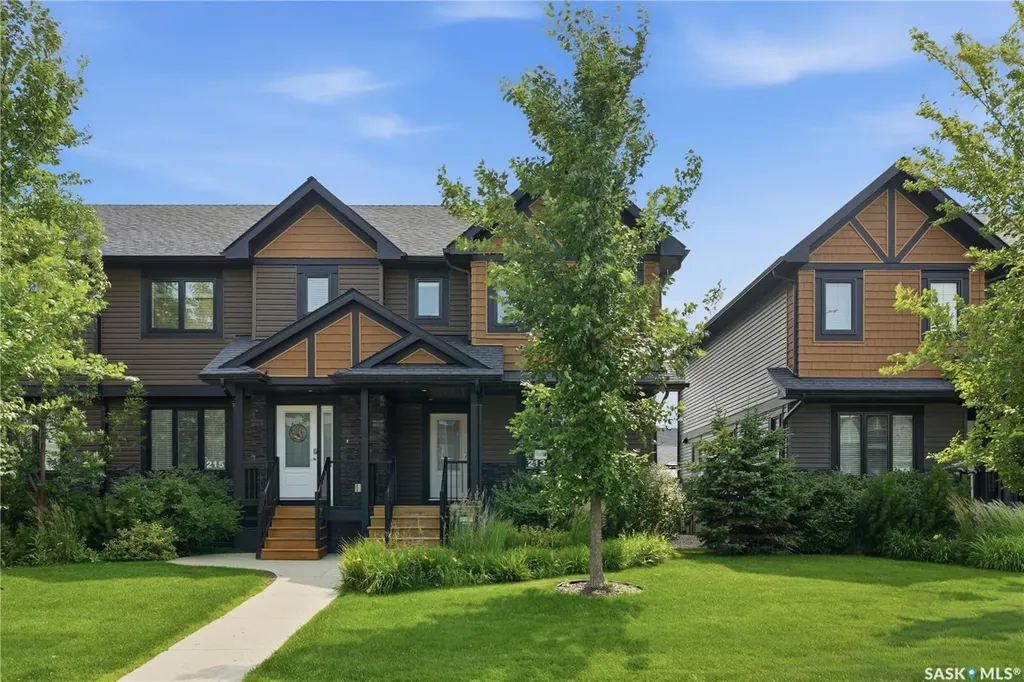 213 Rajput Way Saskatoon SK S7W 0T3