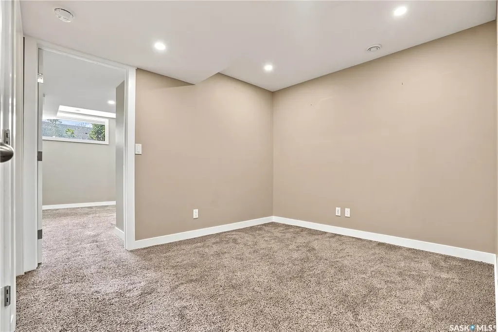 213 Rajput Way Saskatoon SK S7W 0T3
