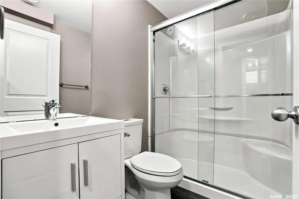 213 Rajput Way Saskatoon SK S7W 0T3