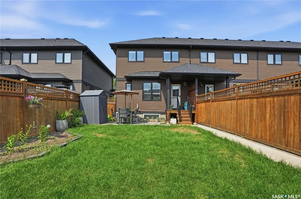 213 Rajput Way Saskatoon SK S7W 0T3