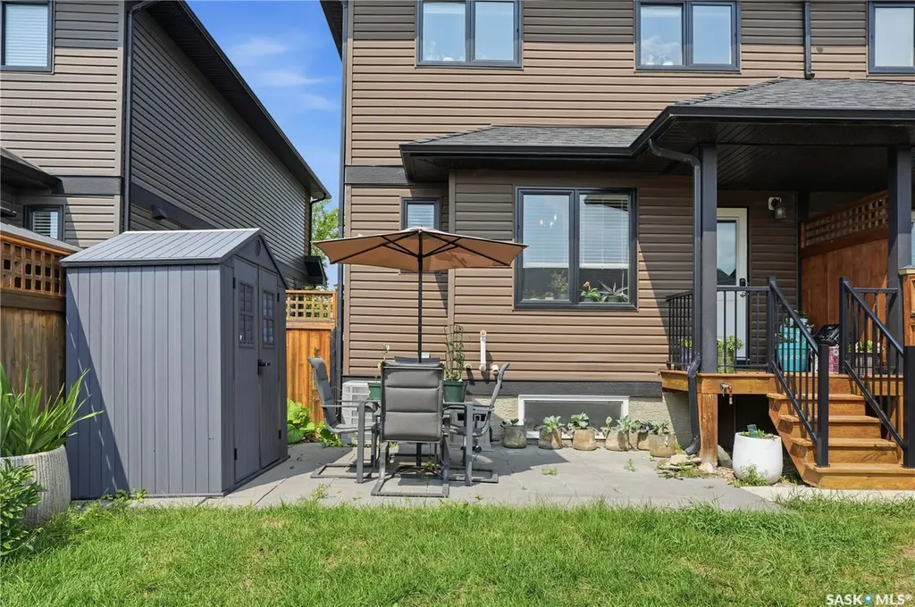 213 Rajput Way Saskatoon SK S7W 0T3