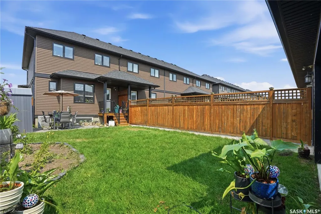 213 Rajput Way Saskatoon SK S7W 0T3