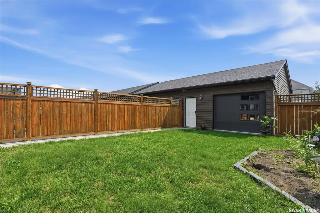 213 Rajput Way Saskatoon SK S7W 0T3
