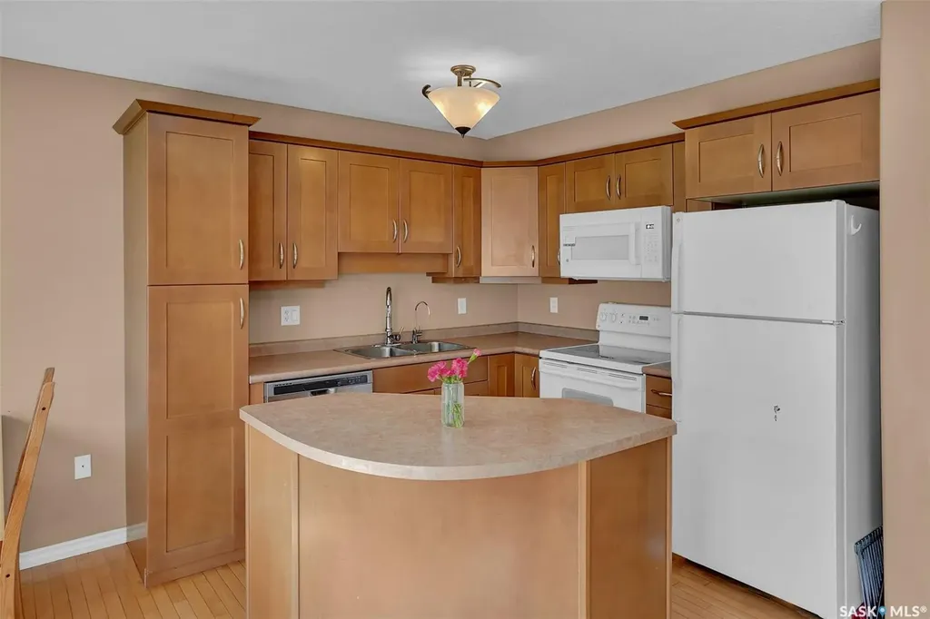 3101 Tregarva Road E Regina SK S4V 0K5