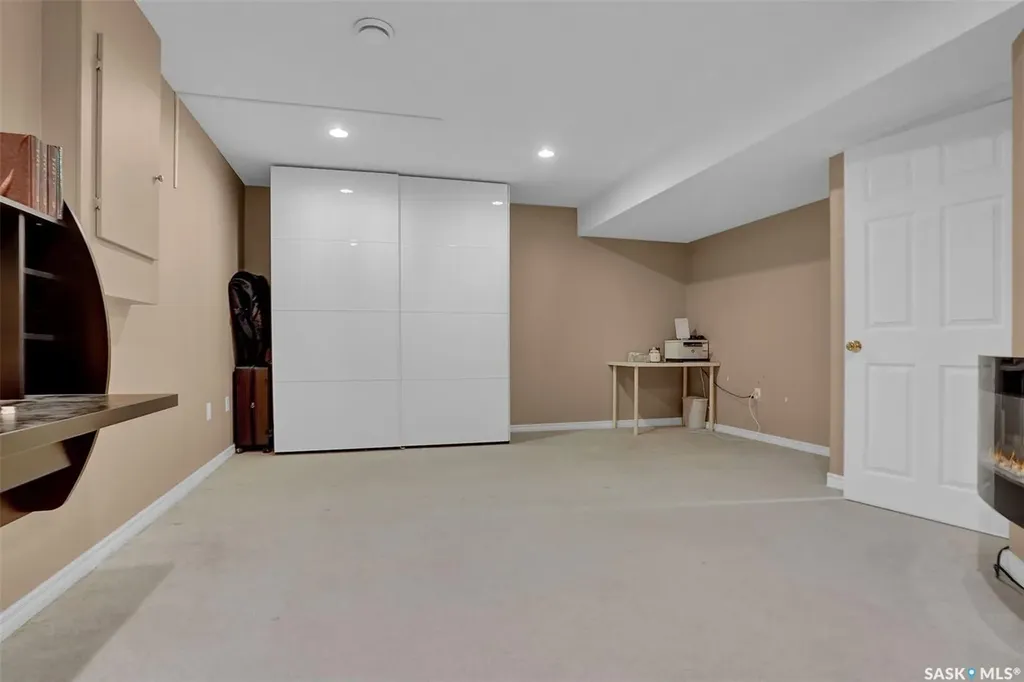 3101 Tregarva Road E Regina SK S4V 0K5