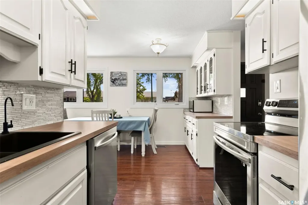 90 Walden Crescent Regina SK S4N 1L3