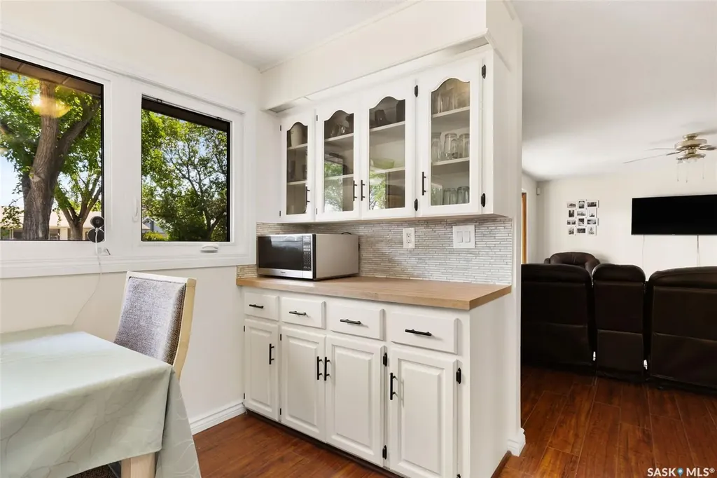 90 Walden Crescent Regina SK S4N 1L3
