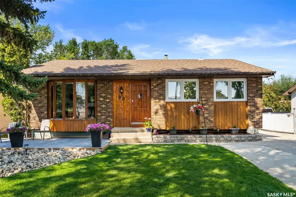 90 Walden Crescent Regina SK S4N 1L3