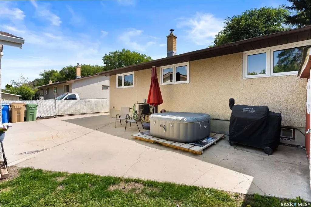 90 Walden Crescent Regina SK S4N 1L3