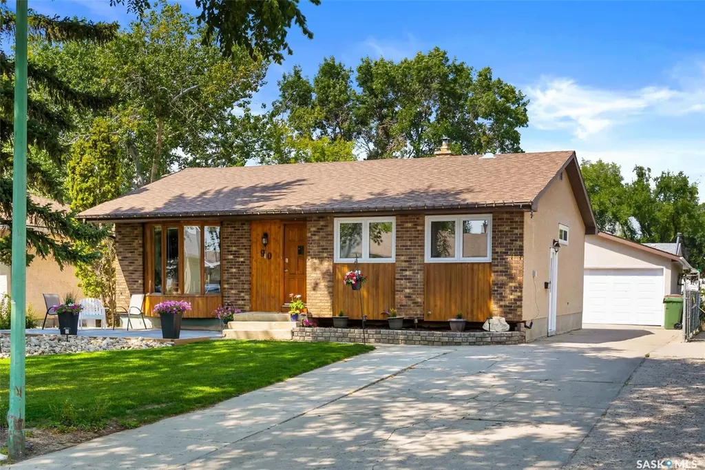 90 Walden Crescent Regina SK S4N 1L3
