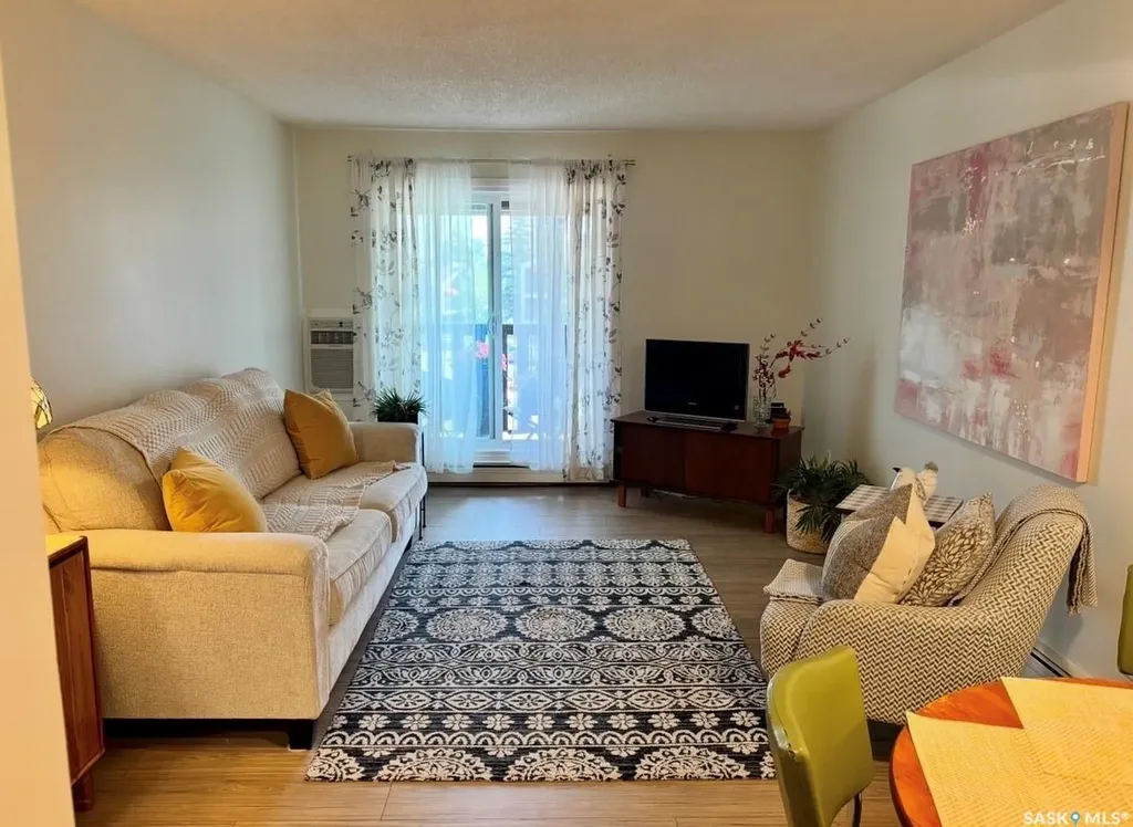 425 115th Street E Saskatoon SK S7N 2E6