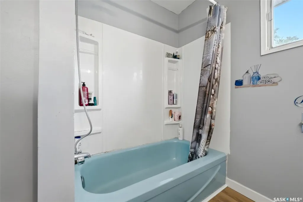47 Symons Place Regina SK S4X 1M7
