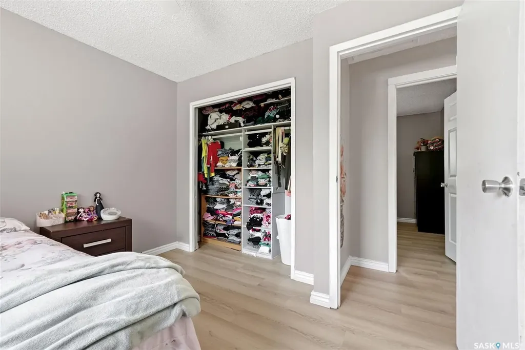 47 Symons Place Regina SK S4X 1M7