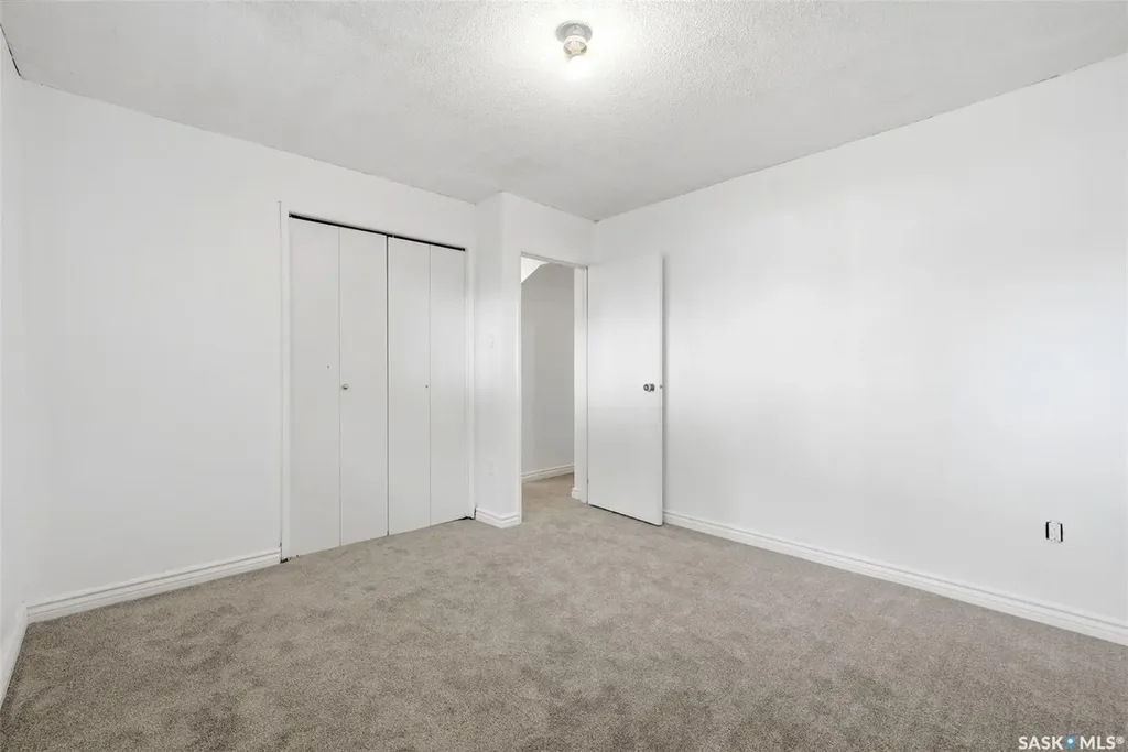 47 Symons Place Regina SK S4X 1M7