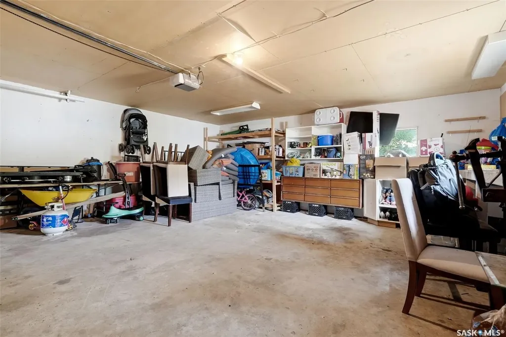 47 Symons Place Regina SK S4X 1M7