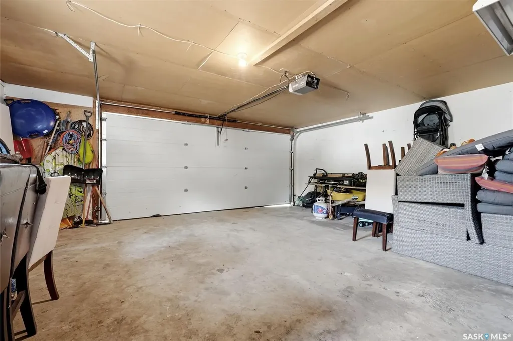 47 Symons Place Regina SK S4X 1M7