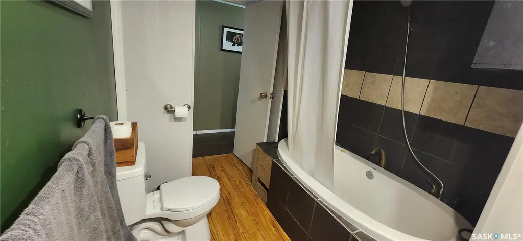 106 Larch Street Caronport SK S0H 0S0