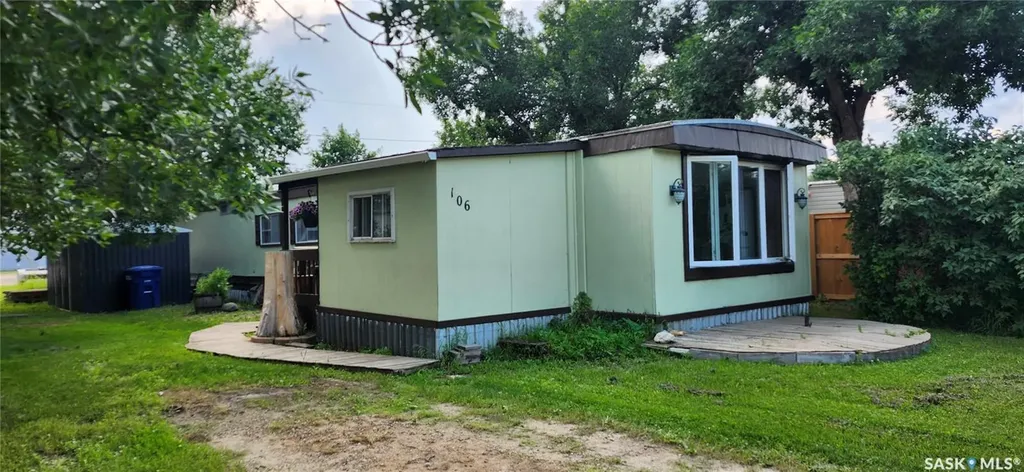106 Larch Street Caronport SK S0H 0S0