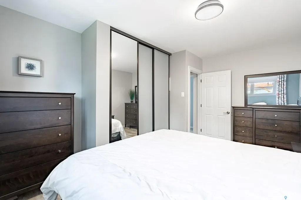 1606 Argyle Avenue Saskatoon SK S7H 2W7