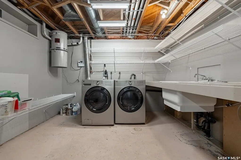 1606 Argyle Avenue Saskatoon SK S7H 2W7